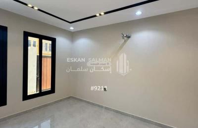 Villa 300 SQM Facing West on 15m Width Street