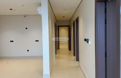 Apartment 176.5 SQM with 5 Bedrooms