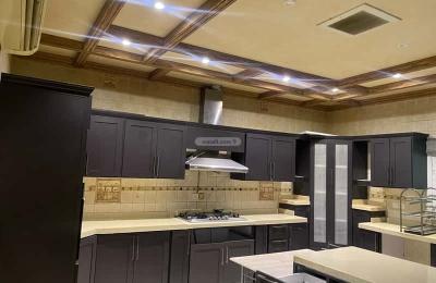 Villa 500 SQM Facing West with 8 Bedrooms