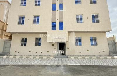 Apartment with 6 Bedrooms