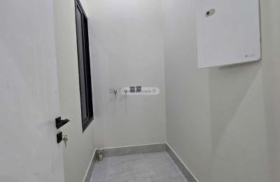 Apartment 222 SQM with 6 Bedrooms