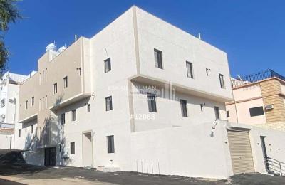 Apartment 205.95 SQM with 6 Bedrooms