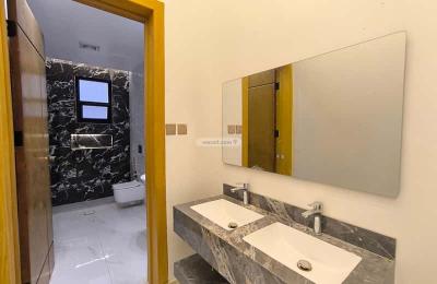 Floor with 6 Bedrooms