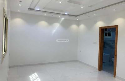 Apartment with 6 Bedrooms