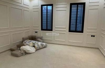 Floor 179.03 SQM with 5 Bedrooms