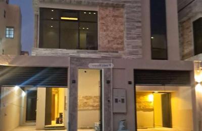 Floor 249.11 SQM with 3 Bedrooms