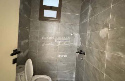 Floor 145.82 SQM with 5 Bedrooms