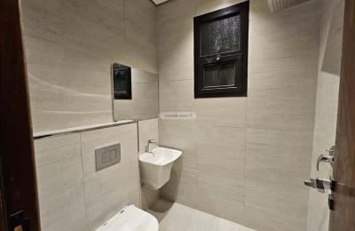 Floor with 6 Bedrooms