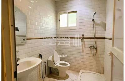 Villa 400 SQM Facing South West on 20m Width Street