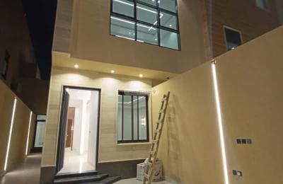 Floor 206.82 SQM with 6 Bedrooms