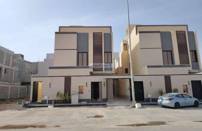 Villa 300 SQM Facing South on 18m Width Street