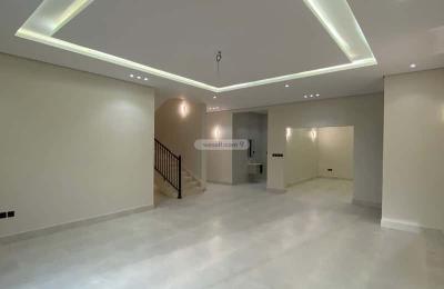 Villa 512 SQM Facing West with 6 Bedrooms