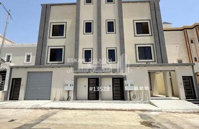 Apartment with 7 Bedrooms