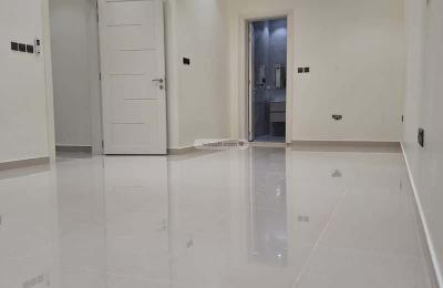 Floor 435 SQM with 3 Bedrooms