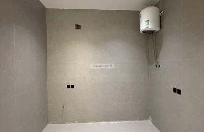 Floor with 5 Bedrooms