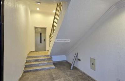 Apartment with 6 Bedrooms