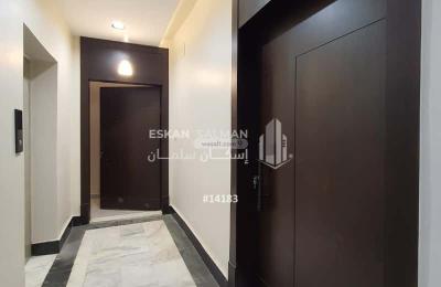 Apartment with 8 Bedrooms