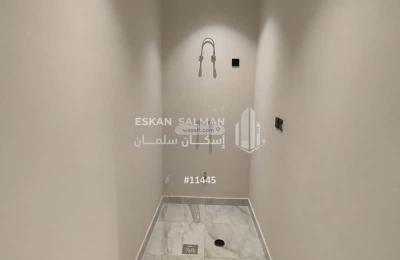 Apartment 203.52 SQM with 5 Bedrooms