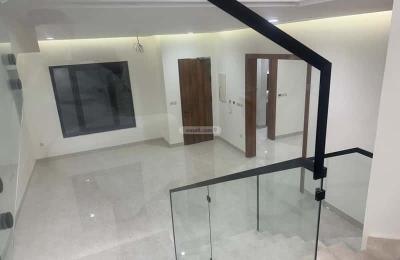 Villa 780.09 SQM Facing East with 7 Bedrooms