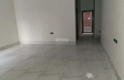 Floor 300 SQM with 5 Bedrooms