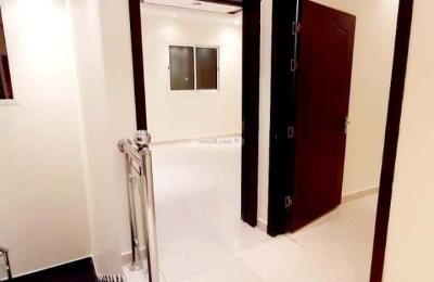 Apartment with 4 Bedrooms