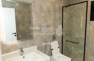 Apartment 201.36 SQM with 6 Bedrooms