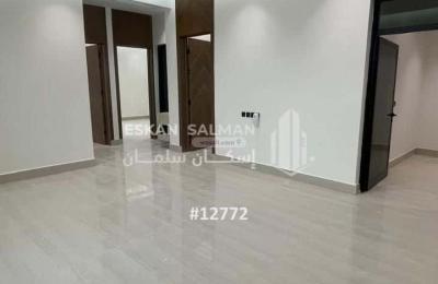 Floor 173.79 SQM with 5 Bedrooms