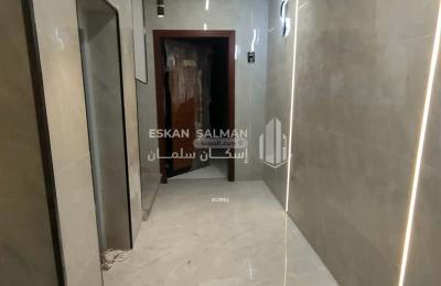 Apartment with 6 Bedrooms