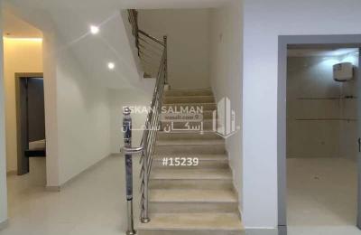 Apartment with 6 Bedrooms