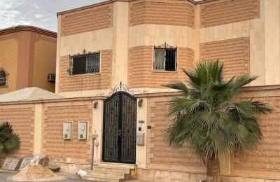 Villa 625 SQM Facing North West on 15m Width Street