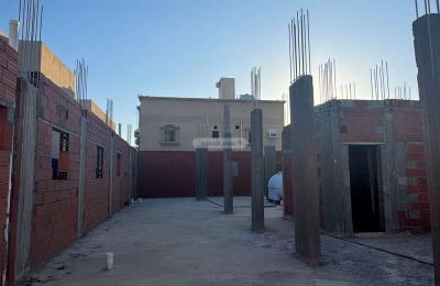 Villa 690 SQM Facing East on 15m Width Street