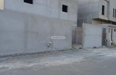 Villa 625 SQM Facing South on 16m Width Street