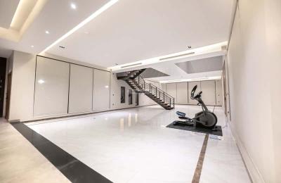 Villa 895 SQM Facing North East on 16m Width Street