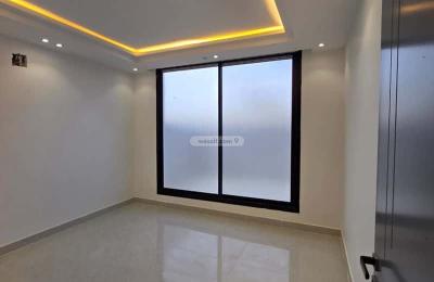 Floor 137 SQM with 4 Bedrooms