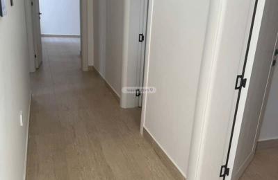 Floor 437.5 SQM with 4 Bedrooms