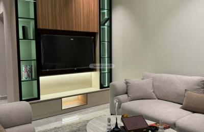 Apartment with 4 Bedrooms