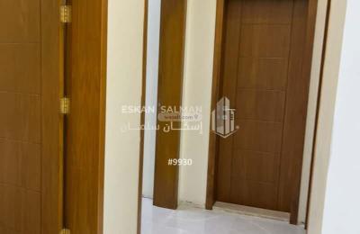 Floor 300 SQM with 5 Bedrooms