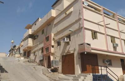 Building 400 SQM Facing North