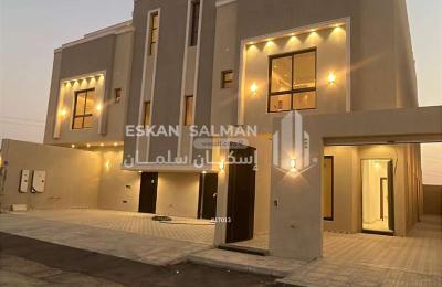 Floor 211.09 SQM with 5 Bedrooms