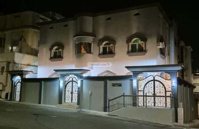 Villa 399 SQM Facing North West on 15m Width Street