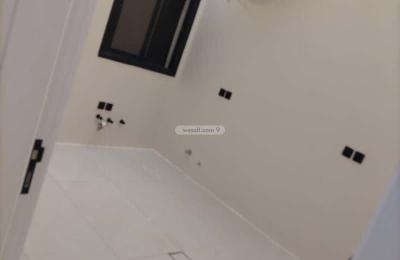 Floor 156.65 SQM with 5 Bedrooms