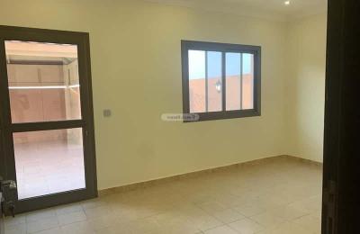 Villa 220 SQM Facing North with 6 Bedrooms