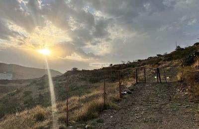 Land 52720 SQM Facing South on 20m Width Street