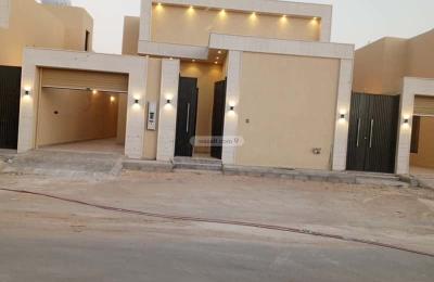 Villa 325 SQM Facing North on 15m Width Street