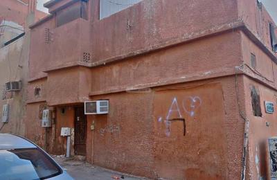 Building 221 SQM Facing South