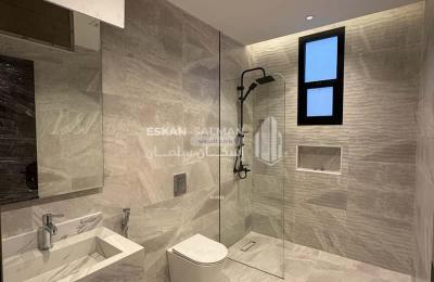 Apartment with 5 Bedrooms