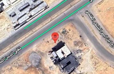 Land 558.75 SQM Facing North on 40m Width Street