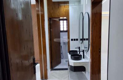 Apartment with 5 Bedrooms