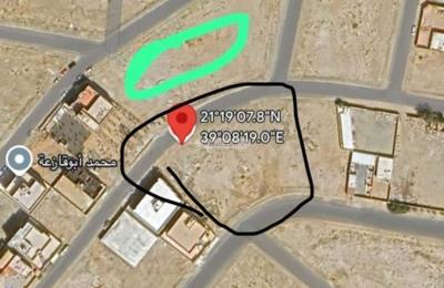 Land 688 SQM Facing North on 30m Width Street