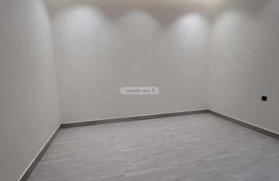 Floor with 7 Bedrooms